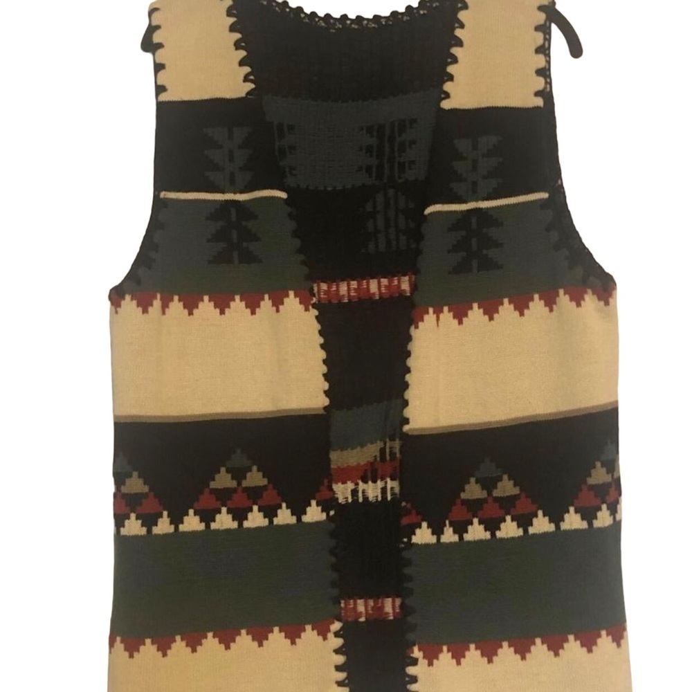 Cute Patterned Sweater Vest